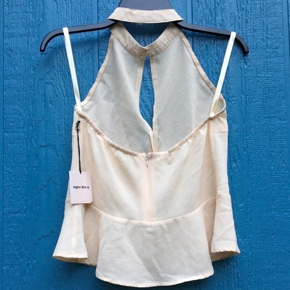 NWT Superdown Kristina Blush Button Neck Halter Keyhole Blouse Women’s Size S - Picture 5 of 5